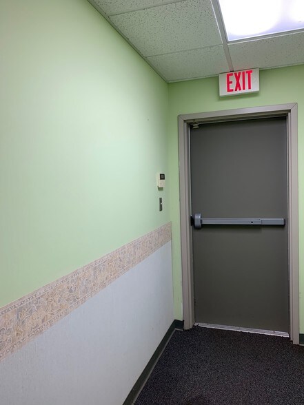 More Photos Of 1151 Pocono Blvd, Mount Pocono Medical For Lease