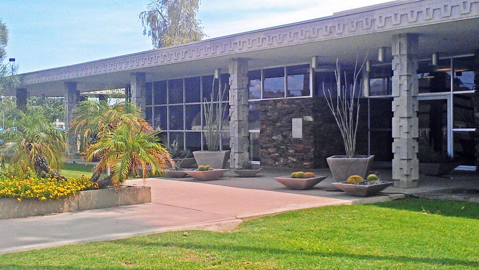 Primary Photo Of 201 W Indian School Rd, Phoenix Office For Lease