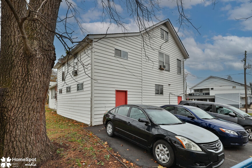 More Photos Of 419-437 W Emaus ave, Allentown General Retail For Sale