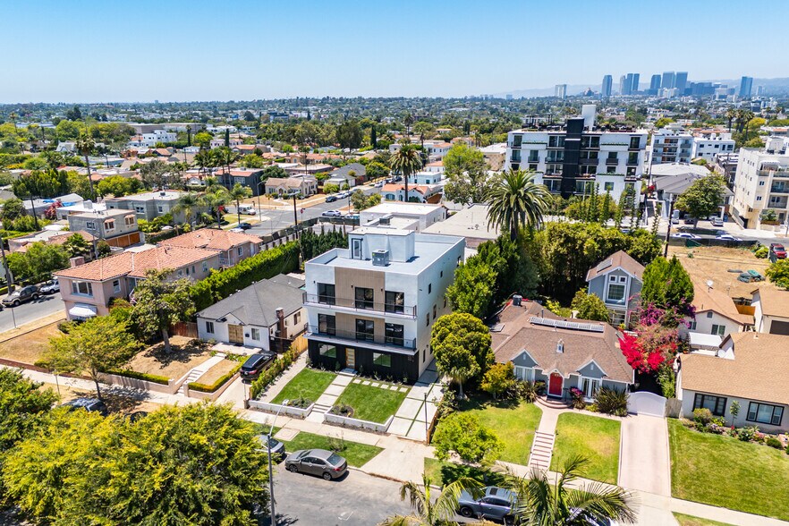 More Photos Of 1557 S Ogden Dr, Los Angeles Apartments For Sale