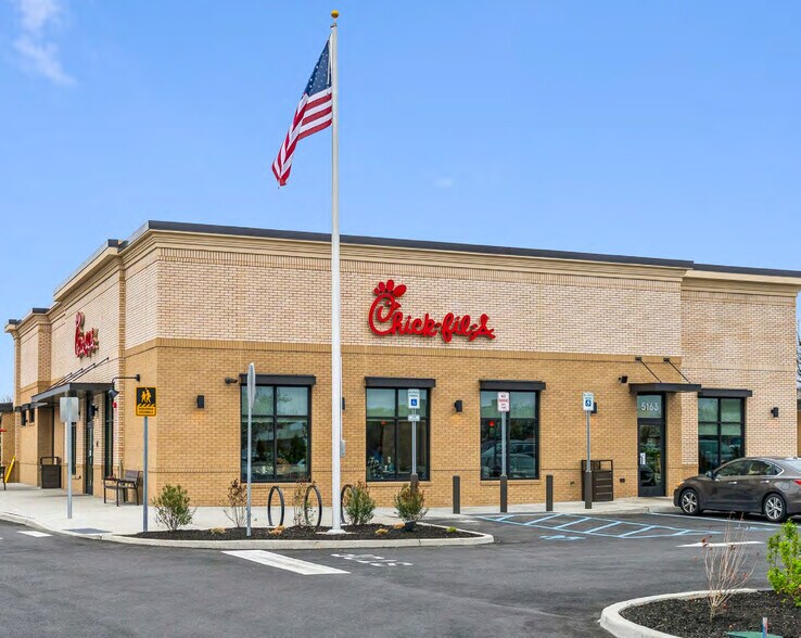 More Photos Of 5163 Sunrise Hwy, Bohemia Fast Food For Sale