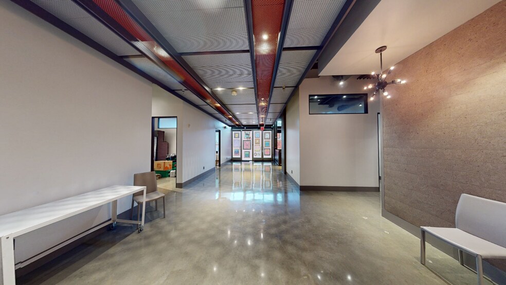 More Photos Of 751 N Fairfax Ave, Los Angeles Loft Creative Space For Sale