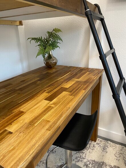 More Photos Of 99 Bartlett St, Reno Apartments For Sale