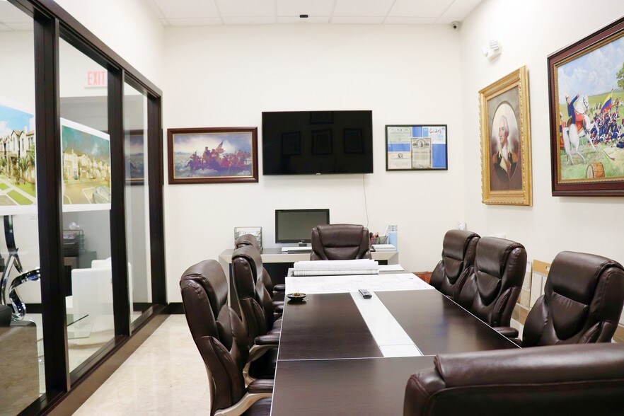 More Photos Of 10388 State Road 84, Davie Warehouse For Lease