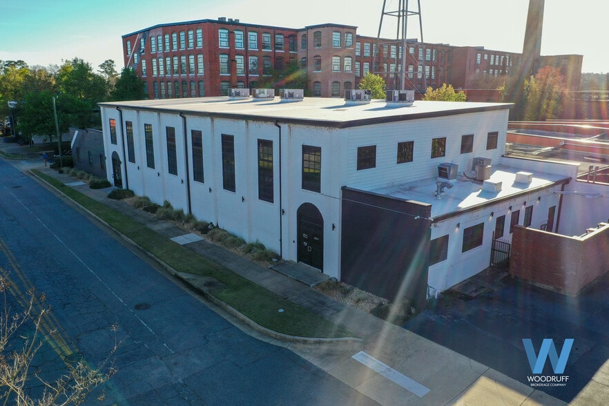 More Photos Of 3201 1st Ave, Columbus Health Club For Lease