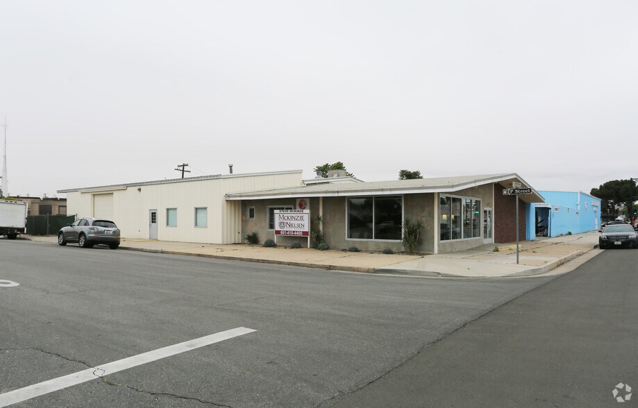 Primary Photo Of 830 21st St, Bakersfield Service For Lease