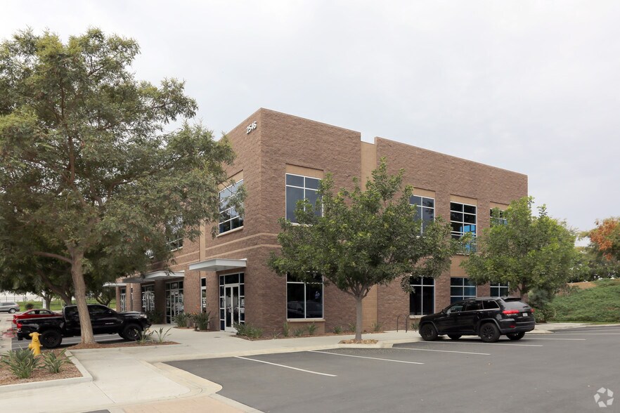 More Photos Of 2540-2546 Gateway Rd, Carlsbad Unknown For Lease