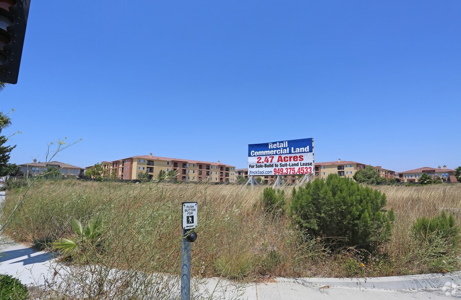 More Photos Of 5388 Ocean View Hills Pky, San Diego Land For Lease