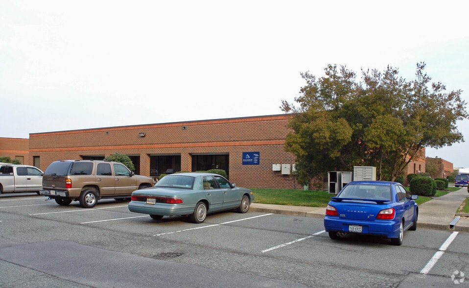 More Photos Of 7361-7419 Whitepine Rd, Richmond Unknown For Lease