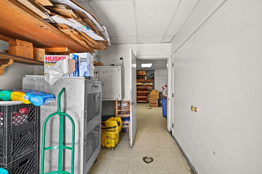 More Photos Of 3692 Castro Valley Blvd, Castro Valley Restaurant For Sale