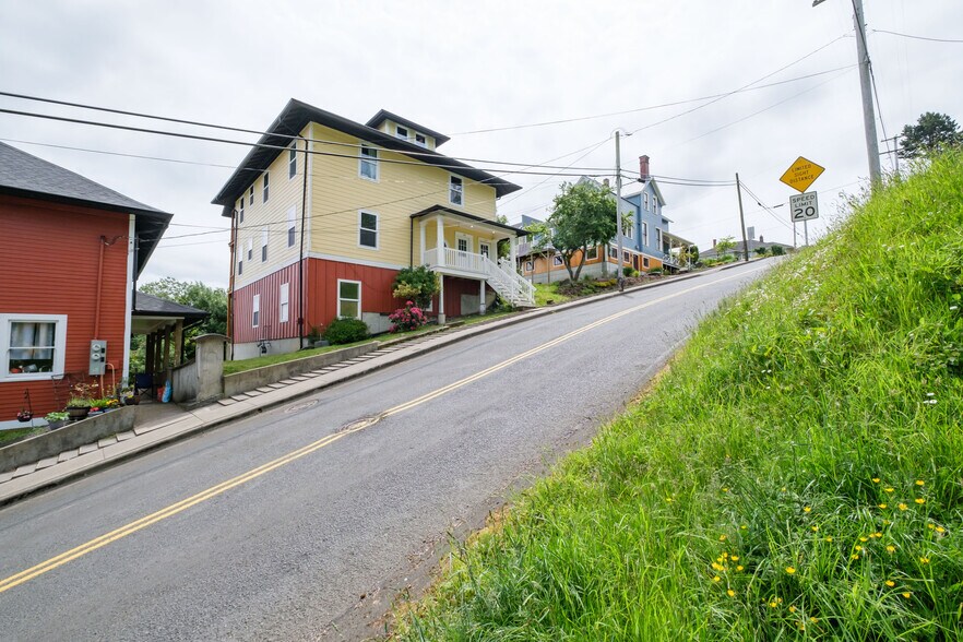 More Photos Of 640 8th St, Astoria Apartments For Sale