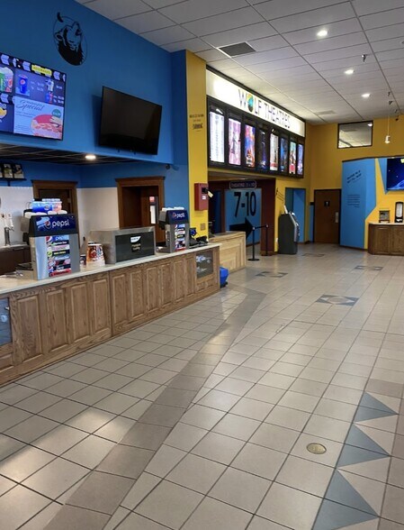 More Photos Of 910 W Ann Blvd, Greensburg General Retail For Sale