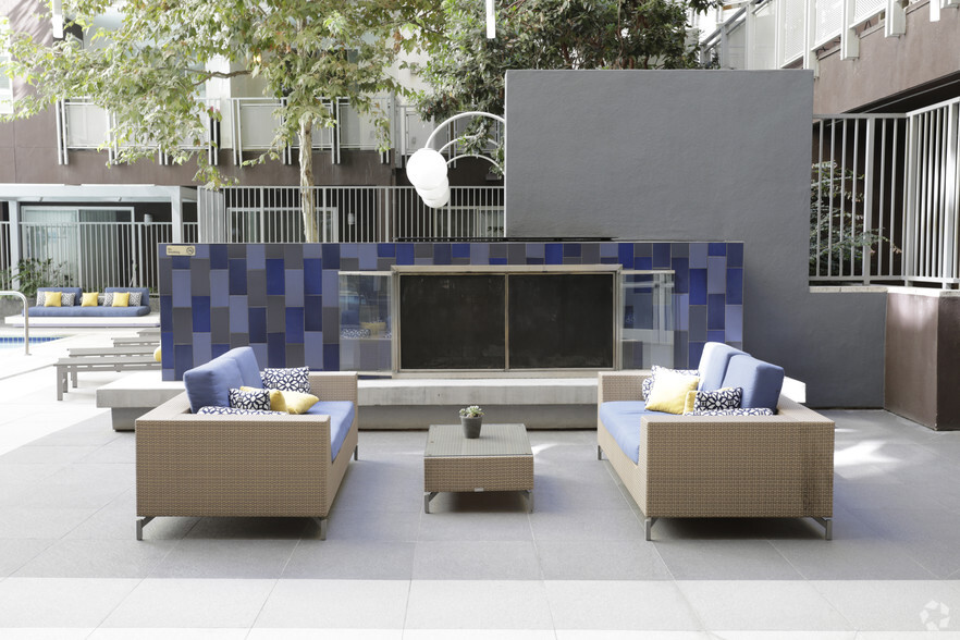 More Photos Of 1111 Wilshire Blvd, Los Angeles Apartments For Lease