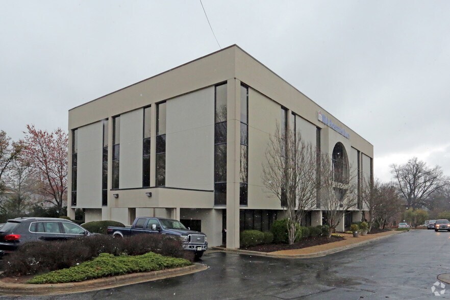 More Photos Of 1140 Kildaire Farm Rd, Cary Office For Sale