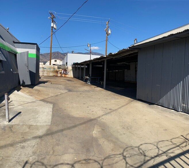 More Photos Of 117 E Railroad Ave, Monrovia Warehouse For Sale