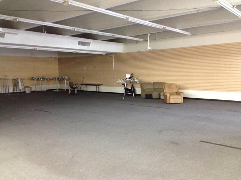 More Photos Of 629 E Chandler Blvd, Chandler Freestanding For Lease