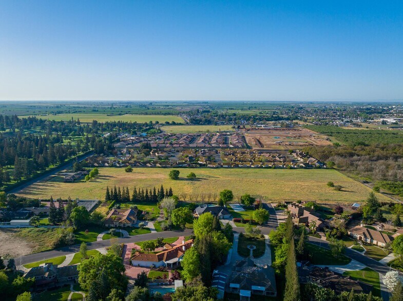 More Photos Of 624 N Stearns Rd, Oakdale Land For Sale