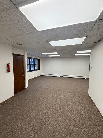 More Photos Of 84 Scio St, Rochester Storefront Retail Office For Lease