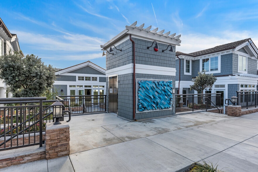 More Photos Of 1363-1373 Coast Hwy, Laguna Beach Storefront Retail Residential For Sale