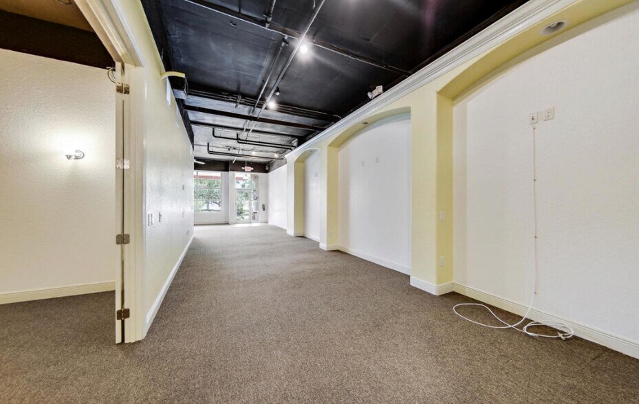 More Photos Of 123 Magnolia Ave, Daytona Beach Apartments For Lease