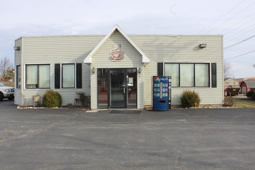 Primary Photo Of 511 E Main St, Saint Henry Freestanding For Sale