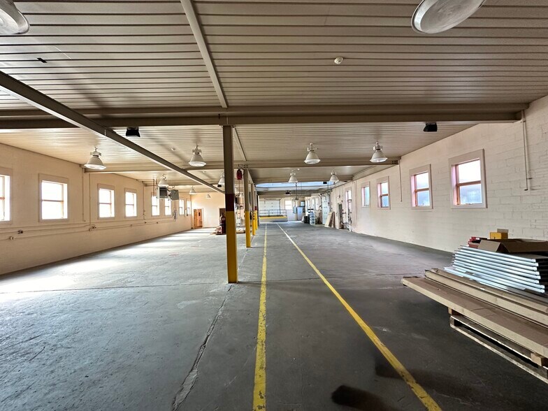More Photos Of 330 Fayette ave, Mamaroneck Industrial For Lease