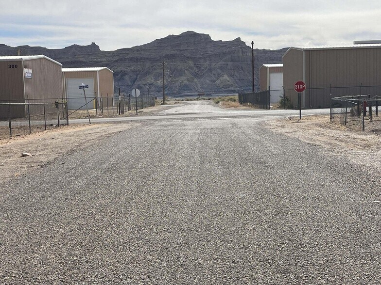 More Photos Of 50 E Concord Bridge St, Big Water Light Distribution For Sale