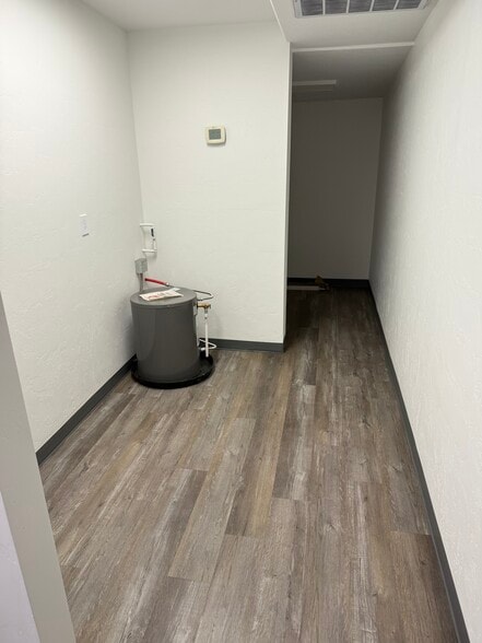 More Photos Of 821 S Auburn St, Kennewick Office For Lease