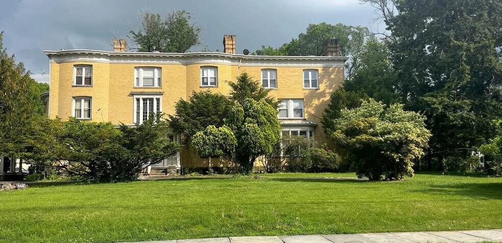 Primary Photo Of 543-573 W 8th St, Plainfield Apartments For Sale