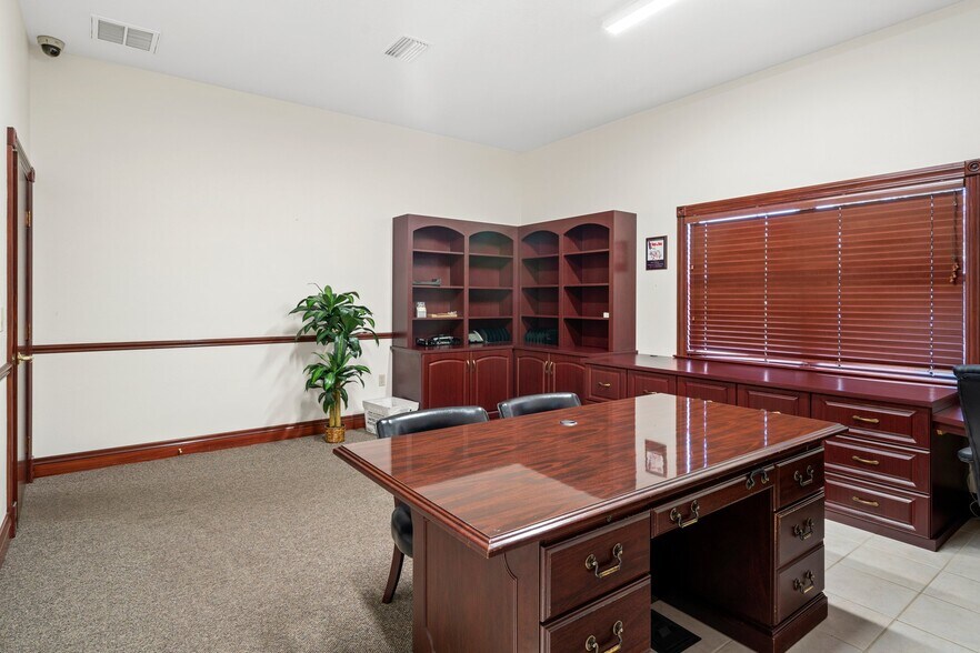 More Photos Of 62 Highway 40 W, Inglis Medical For Sale