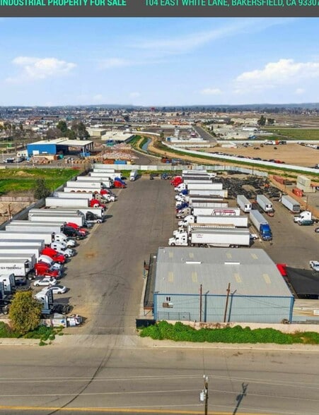 More Photos Of 104 E White Ln, Bakersfield Flex For Sale