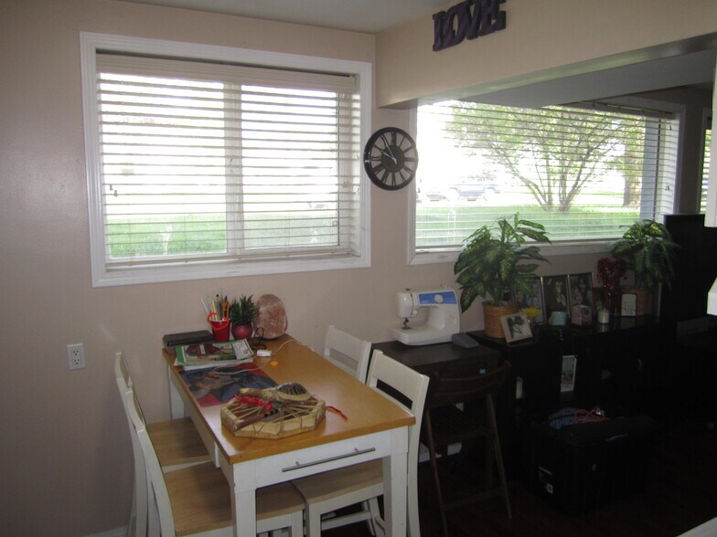 More Photos Of 13011 83rd St NW, Edmonton Apartments For Sale