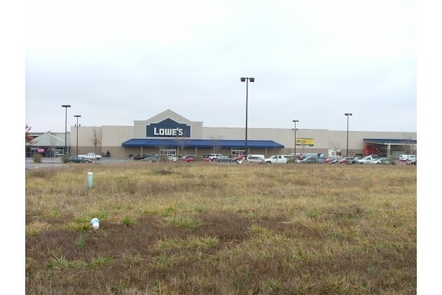 More Photos Of 1401 Nashville Rd, Franklin Land For Lease
