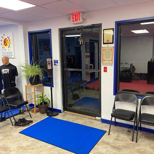 More Photos Of 1349 US Highway 202, Branchburg Storefront Retail Office For Sale