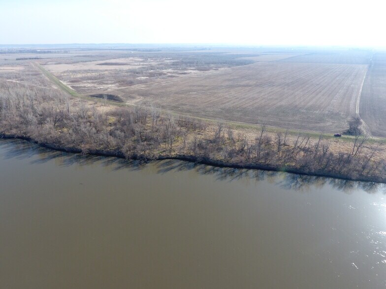 Primary Photo Of Holt 185 @ Candle Rd, Craig Land For Sale