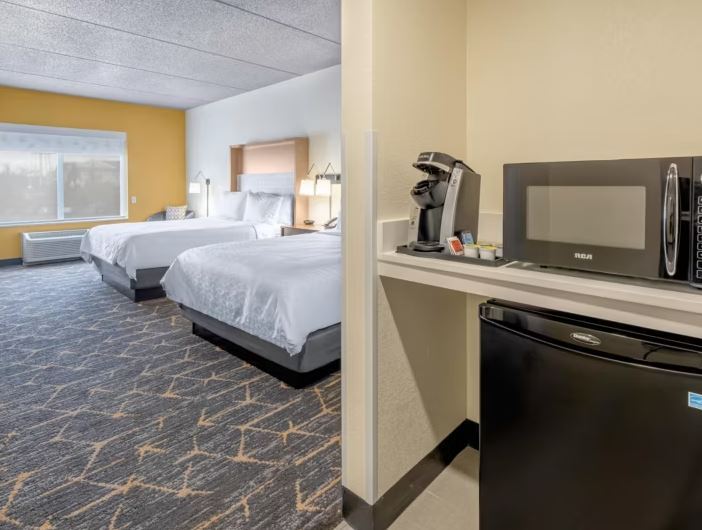 More Photos Of 1000 Imperial Ave, Rothschild Hotel For Sale