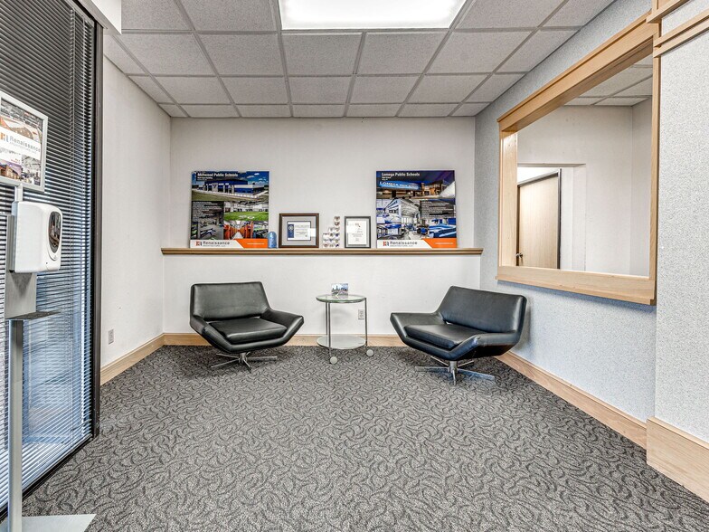 More Photos Of 11100 Stratford Dr, Oklahoma City Loft Creative Space For Sale