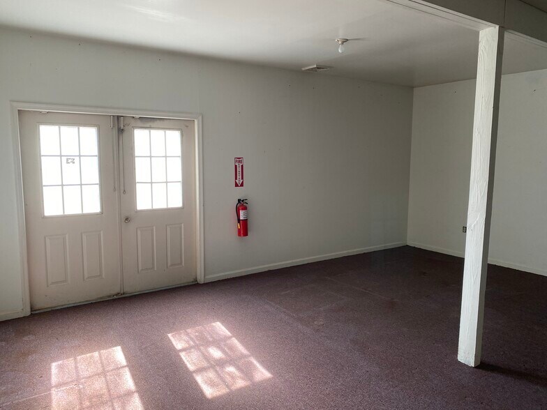 More Photos Of 3552 Catlett Rd, Catlett Warehouse For Sale