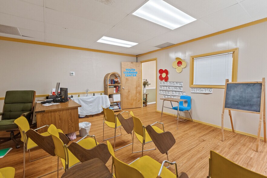 More Photos Of 201 Eddie Chasteen Dr, Walterboro Medical For Sale