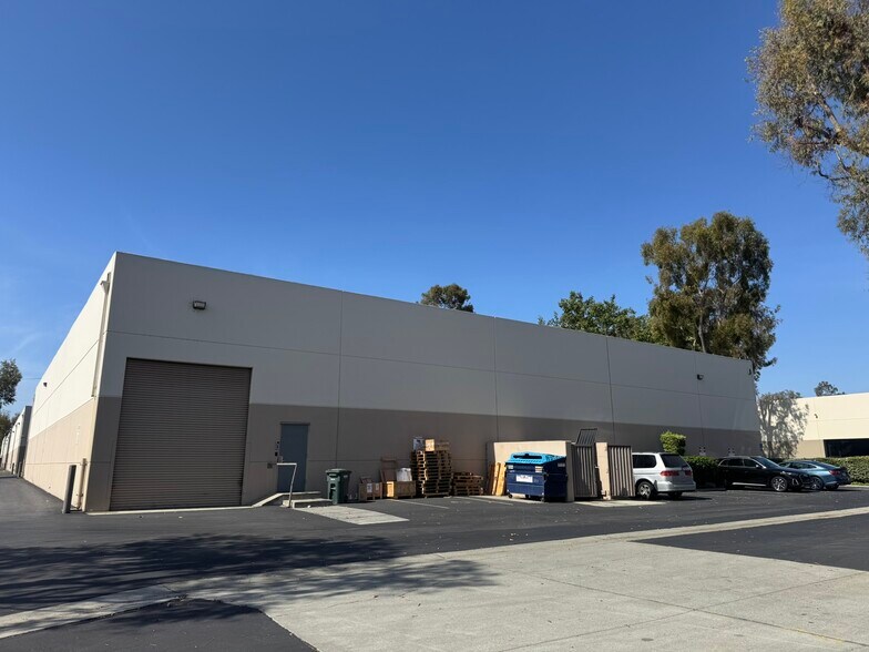 More Photos Of 2500 Mira Mar Ave, Long Beach Manufacturing For Lease