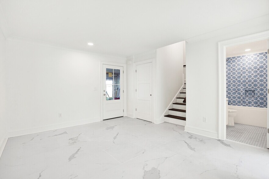 More Photos Of 104 17th st, Tybee Island Apartments For Sale