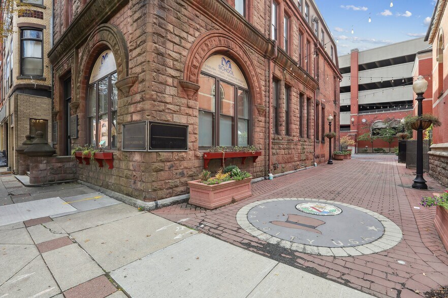 More Photos Of 248 Main St, Danbury Office For Sale