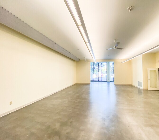 More Photos Of 601 W Rosemary St, Chapel Hill Apartments For Sale