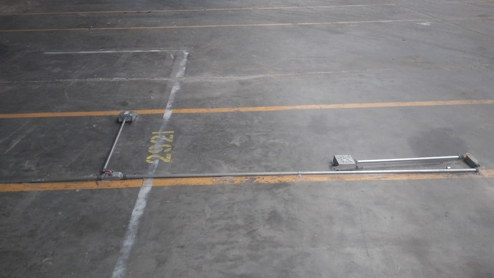 More Photos Of 5017 N Coolidge Dr, Tampa Warehouse For Sale