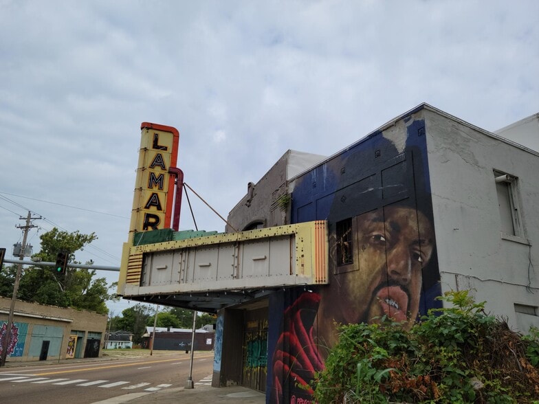 More Photos Of 1716 Lamar Ave, Memphis Movie Theatre For Sale