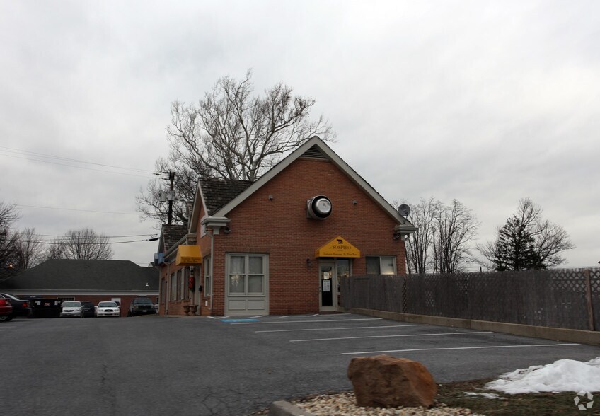 More Photos Of 18035 Georgia Ave, Olney Freestanding For Lease