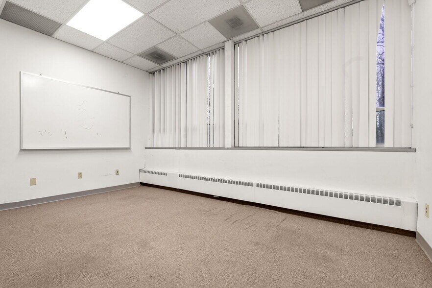 More Photos Of 701 Concord Ave, Cambridge Medical For Lease