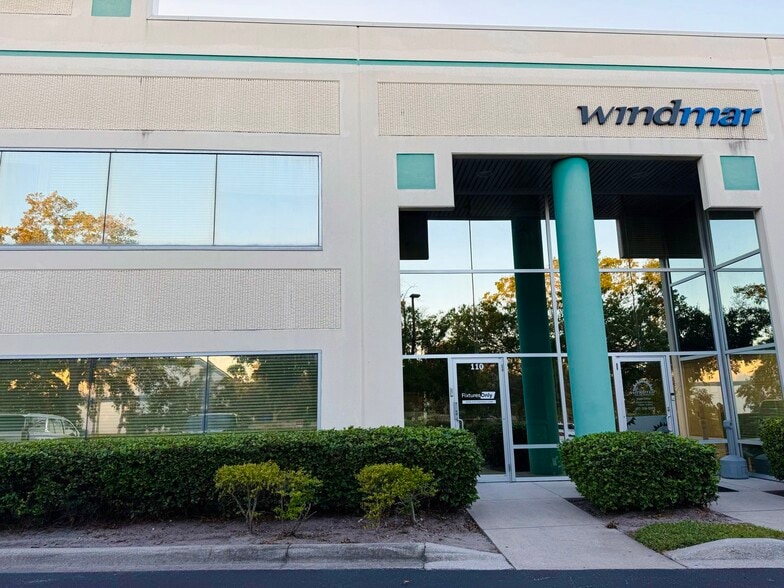 More Photos Of 6753 Kingspointe Pky, Orlando Warehouse For Sale