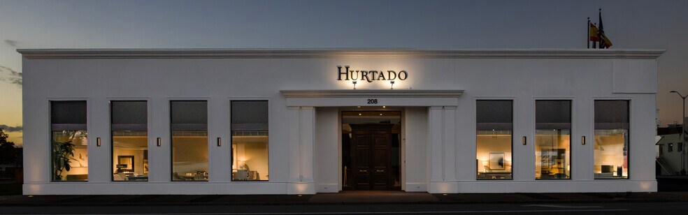 More Photos Of 208 English Rd, High Point Showroom For Lease