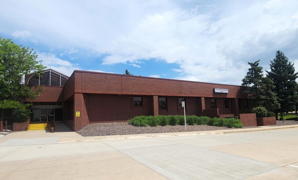 More Photos Of 899 US Hwy 287, Broomfield Medical For Sale